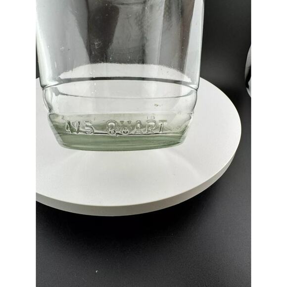 Vintage Grape Pattern Clear Glass Decanter Bottle with Stopper Empty Bottle - Picture 6 of 8